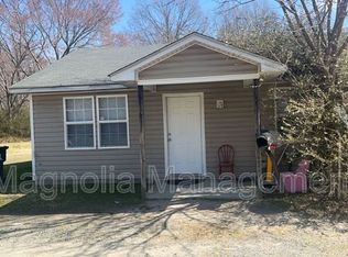 617 Alexander Ave, Henderson, NC 27536