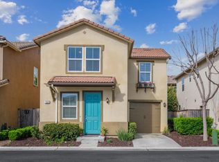 7023 N Oratorio Dr, Fresno, CA