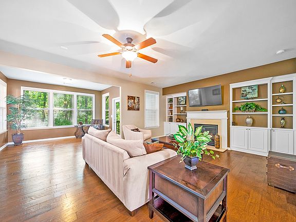 4th image of 4199 Laurel Creek Ct SE #8