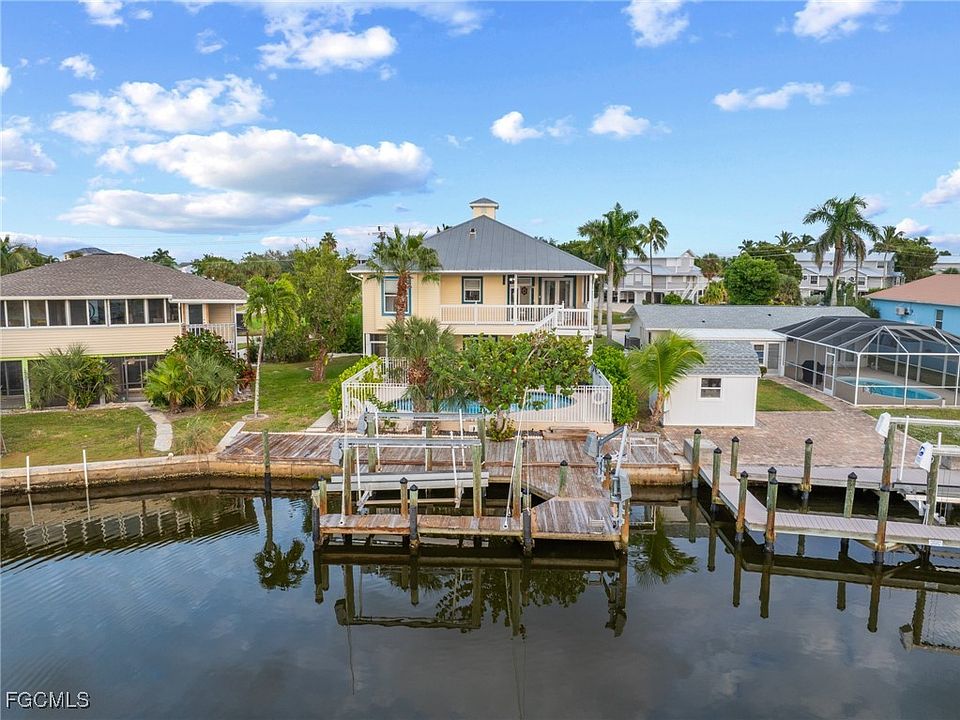 1st image of 2291 Palm Ave