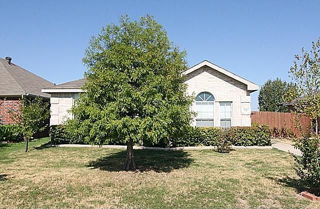 1st image of 321 Pemberton Dr