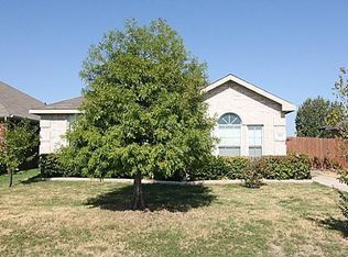 321 Pemberton Dr, Wylie, TX 75098
