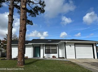 711 Kempten St NW, Palm Bay, FL 32907