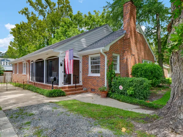 6 Keaton Avenue, Wilmington, NC 28403