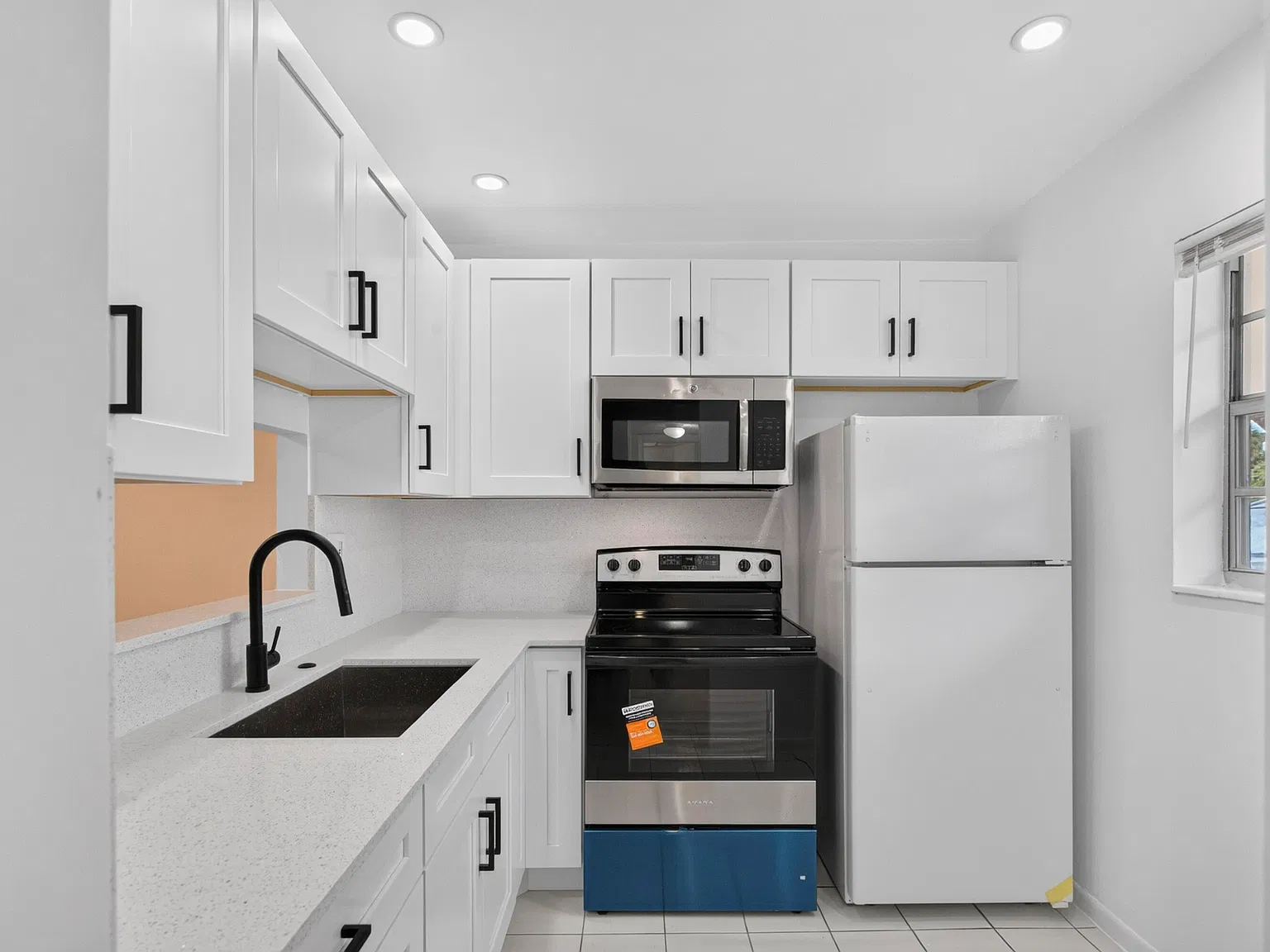 1 bed, 1.0 bath, 684 sqft, $1,400 — Photo 4
