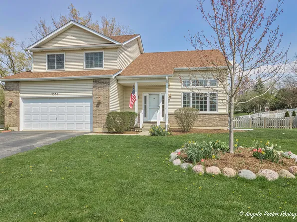 2336 Potomac Ct, Lindenhurst, IL 60046