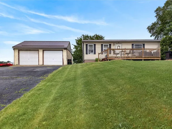 620 Turner Rd, Newark, NY 14513