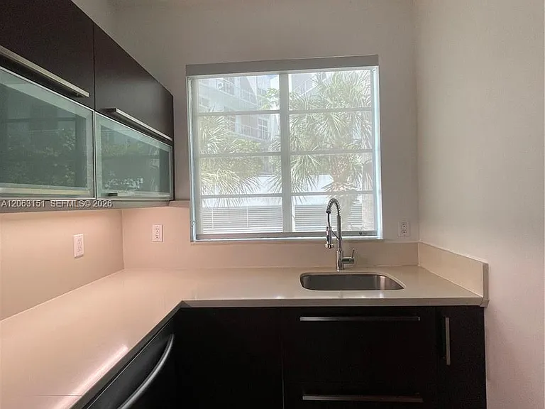 2021 Meridian Ave #12 — Photo 10