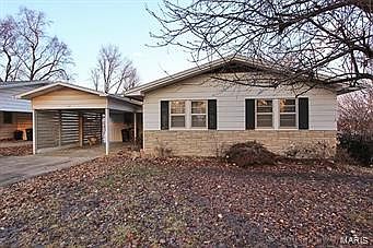 1st image of 330 Edgewood Dr
