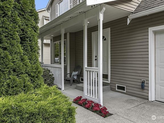 2nd image of 19329 8th Ave W
