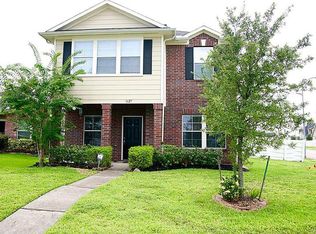 1627 Royal Chase Dr, Houston, TX 77047