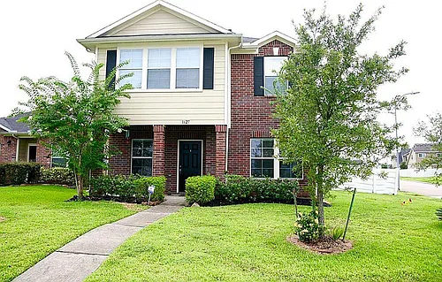 1627 Royal Chase Dr Photo 1