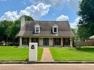 251 Songbird Rd, Collierville, TN 38017