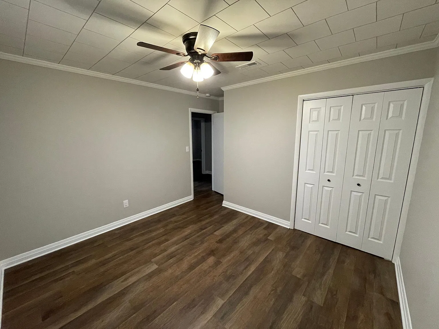 3 bed, 1250 sqft, $1,500 — Photo 4