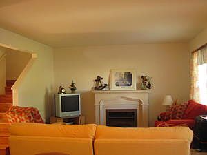 4th image of 9617B Missouri St