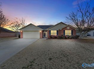 46 Bradford Cir, Decatur, AL 35603