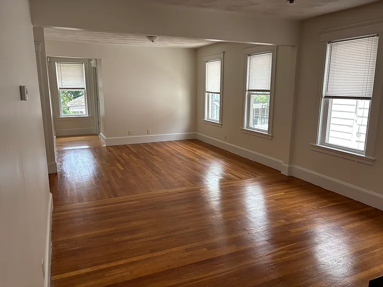 255 Brown St #1 — Photo 6