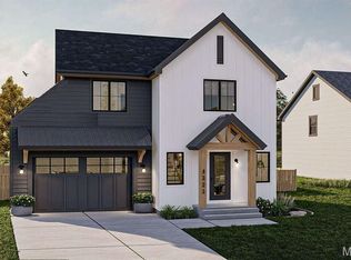 4325 Saint Regina Ln, Saint Ann, MO 63074
