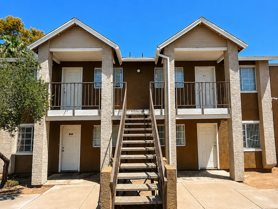 45 N Phyllis #213