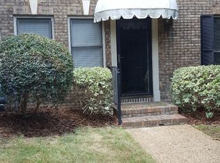1730 Mountain Laurel Ln, Birmingham, AL 35244