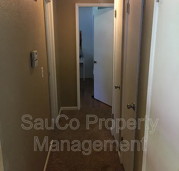 22120 S Leslie Ave — Photo 15