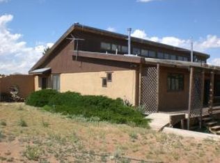 90 Drake Rd, Edgewood, NM 87015