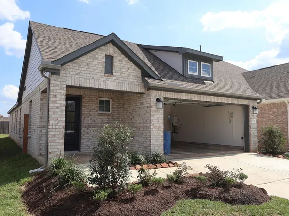 8330 Blue Shell Ln, Cypress, TX 77433