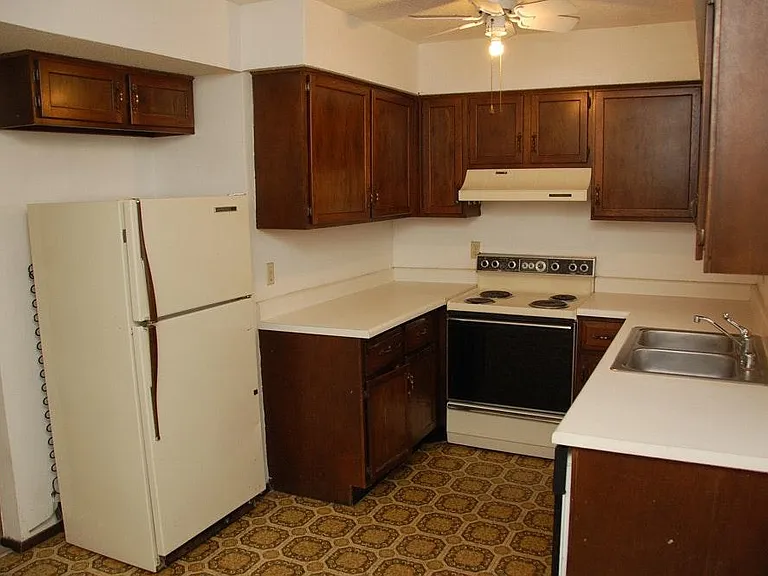 3123 Hillrise Dr #B — Photo 7