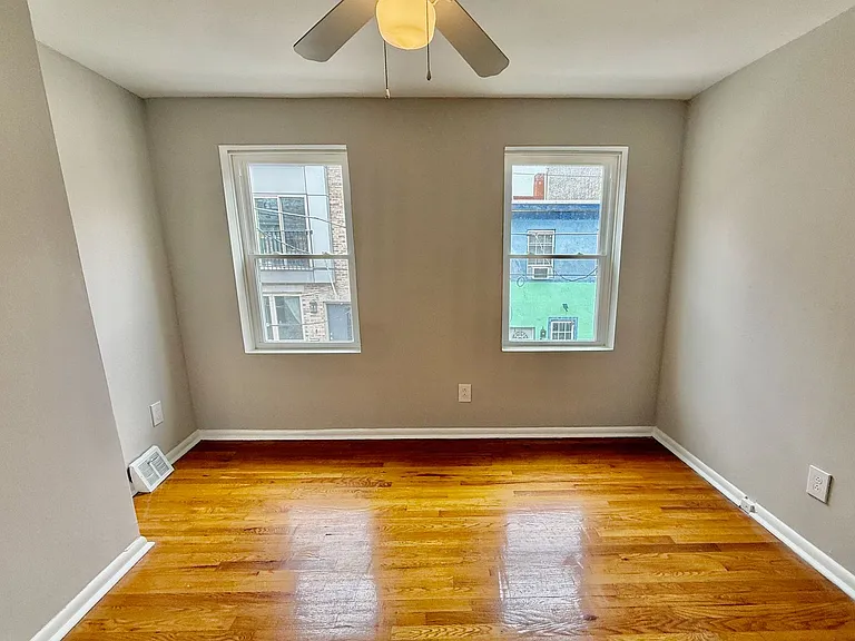 1228 Peters St — Photo 33