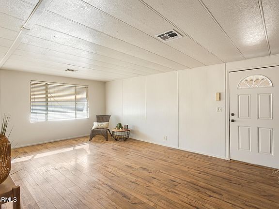 4th image of 4933 E Ironwood Cir