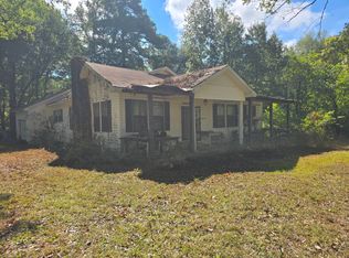 739 Stacy Rd, Converse, LA 71419