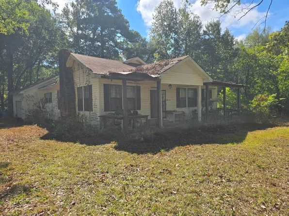 739 Stacy Rd, Converse, LA 71419