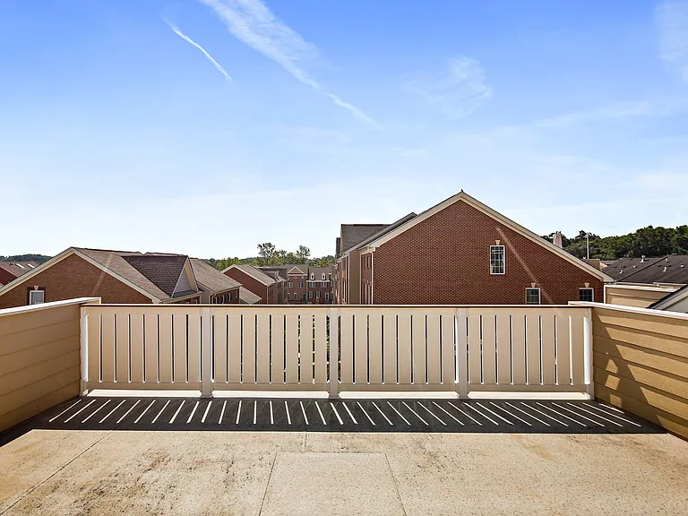 2542 Cherry Tree Rd — Photo 21