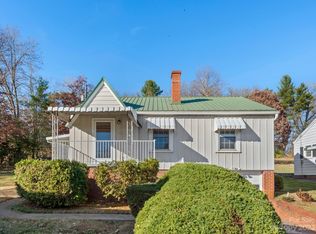10 Panchita Dr, Candler, NC 28715