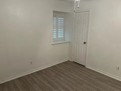 1504 Ridgewood Dr — Photo 21