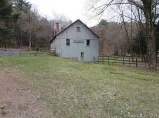 24 Lucy Way, Simsbury, CT 06070