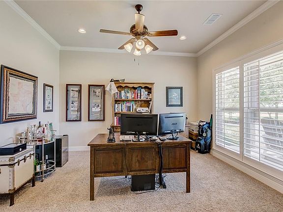 3rd image of 6304 Ladybank Ct E