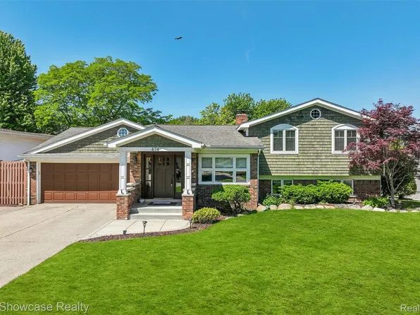 474 Beverly Island Dr, Waterford, MI 48328