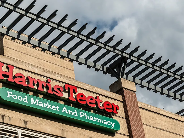 Local shopping center nearby