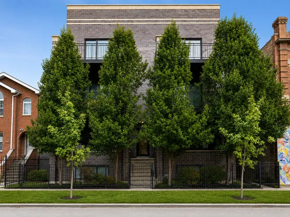 3004 W Lyndale St #1E, Chicago, IL 60647