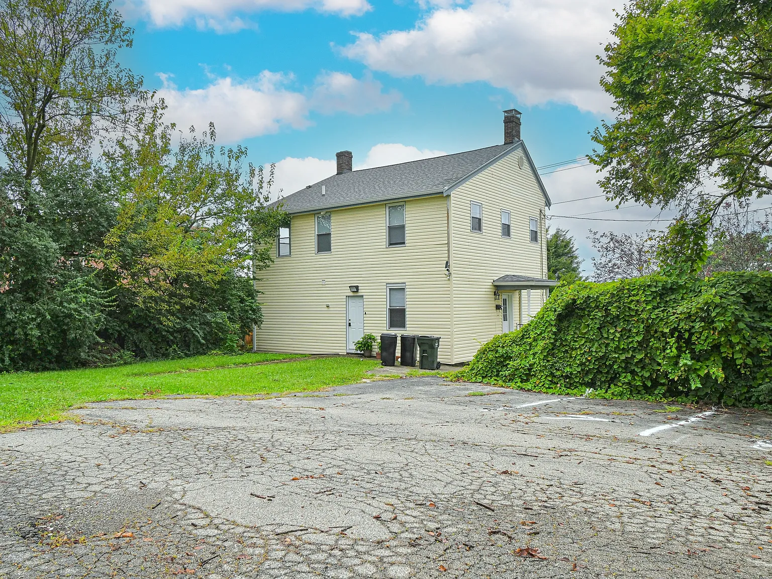9350 Reading Rd — Photo 3