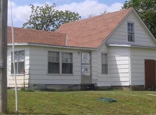 1608 Key Rd, Enterprise, KS 67441