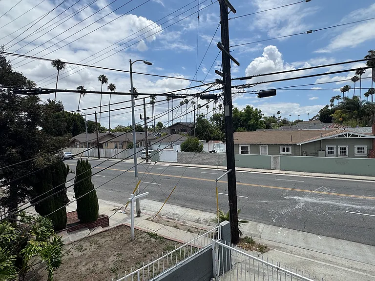 2229 Obama Blvd — Photo 22