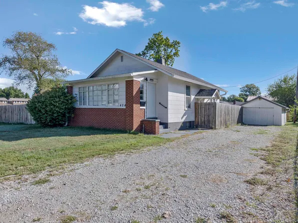 404 N Church St, Fort Branch, IN 47648