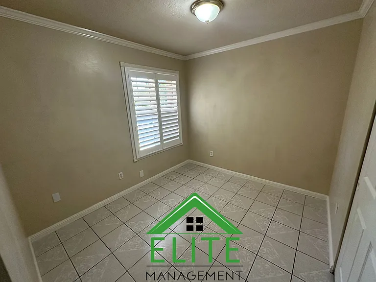 2617 Millcreek Dr — Photo 9
