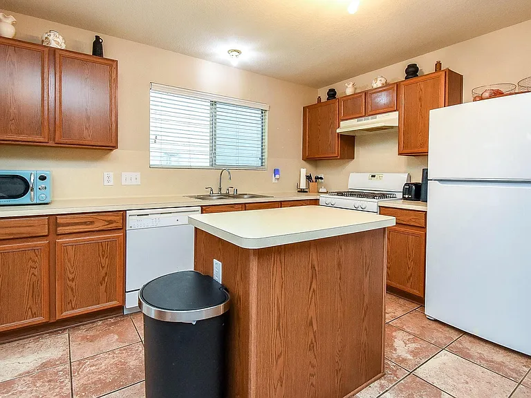 10735 Cobblecreek Way — Photo 10
