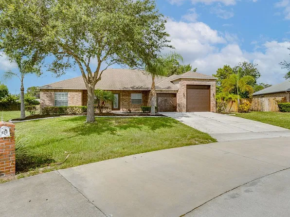 120 Palm Cir, Palm Shores, FL 32940