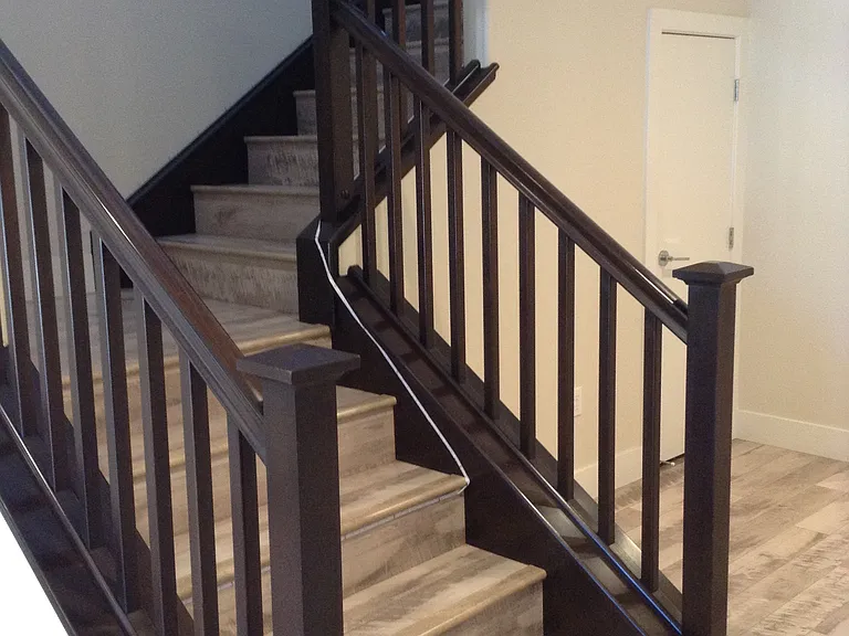 413 Wayland Loop — Photo 10