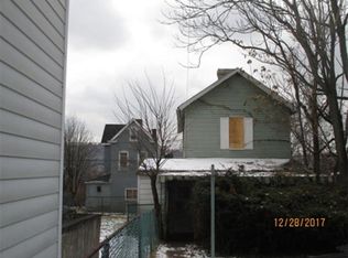 210 Camp Ave, Braddock, PA 15104