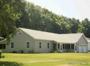 6452 Pillmore Dr, Rome, NY 13440